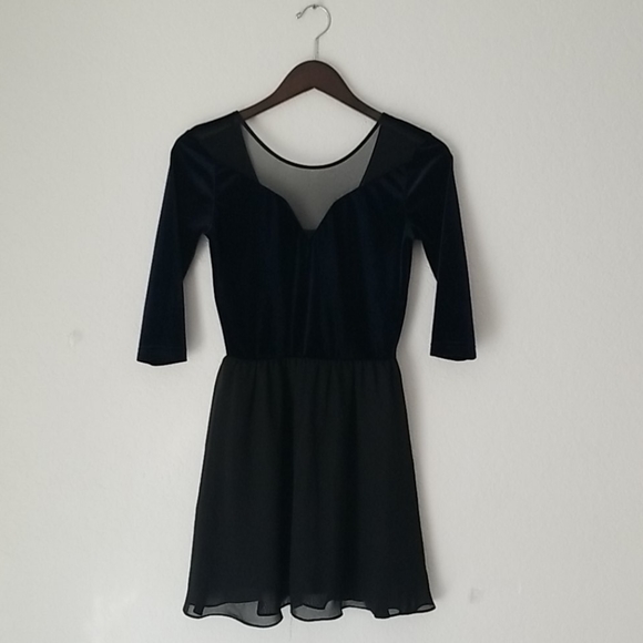 H&M Dresses & Skirts - H&M illusion neckline mini dress